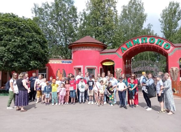 Владимир Амельченко помог организовать посещение зоопарка детям с ОВЗ