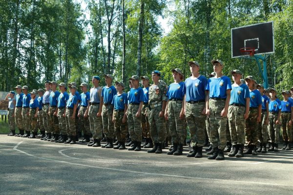 Юные нижегородцы почтили память детей, погибших в Донбассе