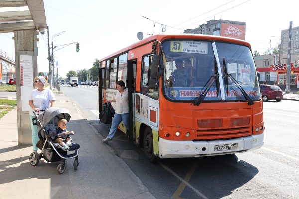 «Сколько можно ждать транспорт!» Нижегородских перевозчиков лишат маршрутов за плохую работу