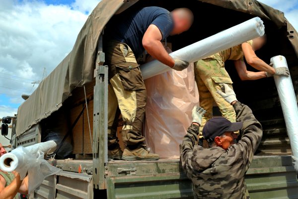 Почти 20 тонн груза для военнослужащих отправили в зону СВО
