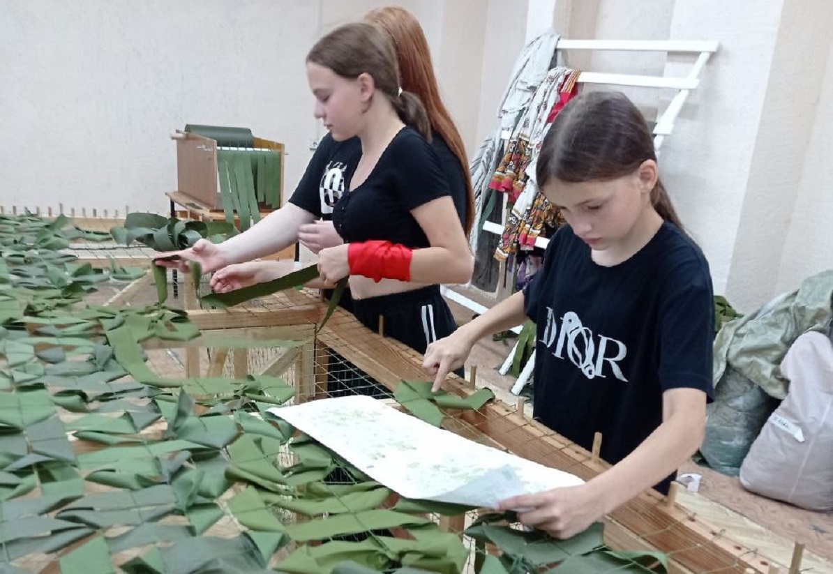 Жители села Зубилиха каждый день помогают бойцам СВО