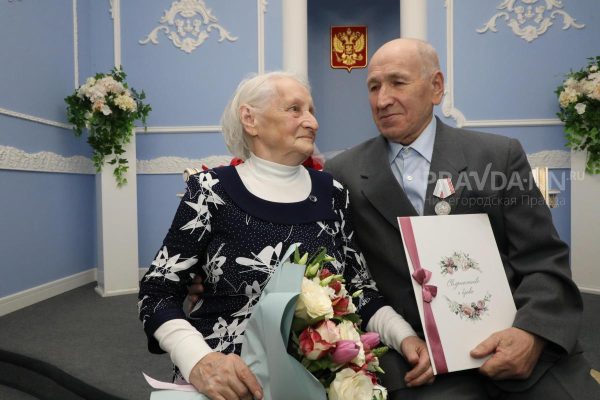 87-летний нижегородец женился на 77-летней женщине