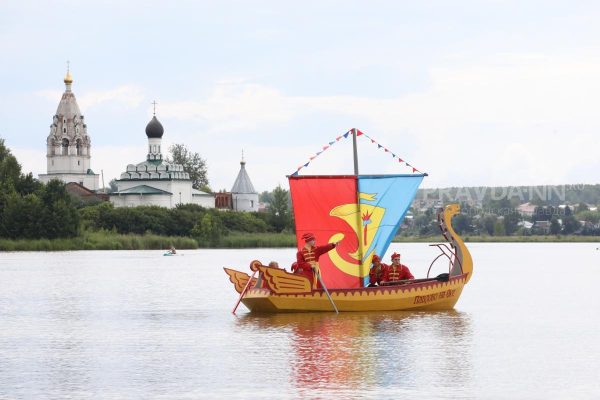 Парад лодок и огненное шоу: опубликована программа «Русской Тоскании» 27 – 28 июля