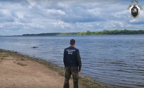 Уголовное дело завели по делу об опрокидывании лодки с людьми на Волге