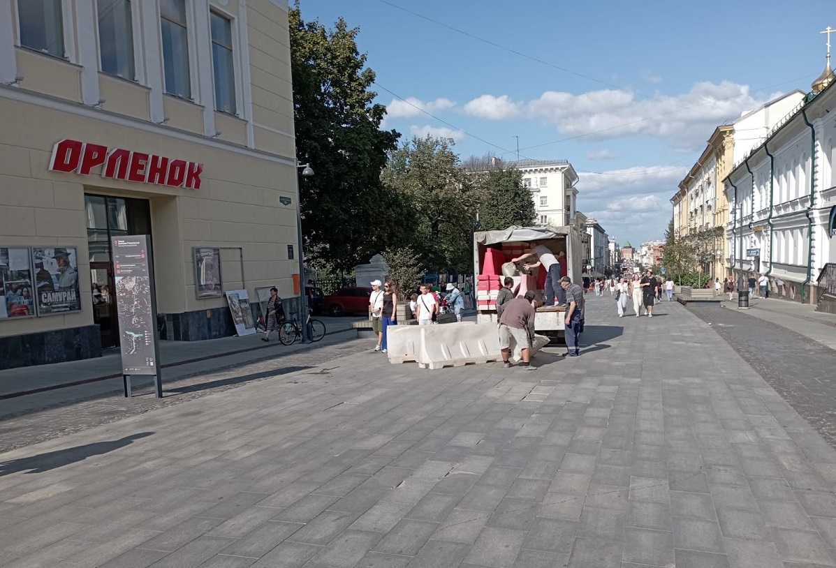 Ограничение движения рядом с Театром кукол сняли раньше срока в Нижнем Новгороде