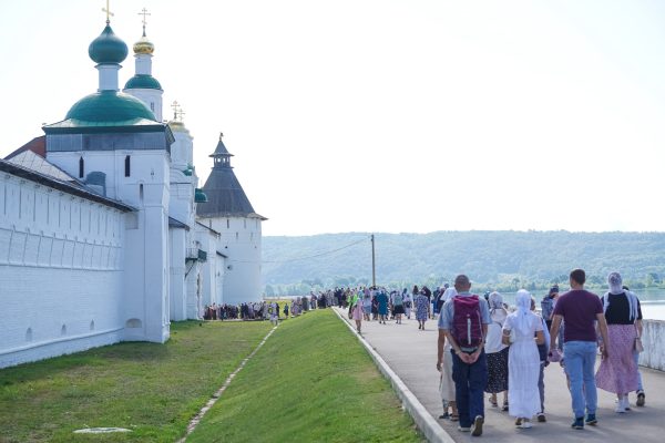 День памяти основателя обители отпраздновали в Макарьевском монастыре