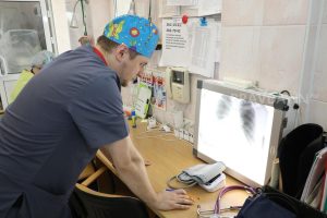 На ранних стадиях симптомов нет: как вовремя распознать рак легкого 