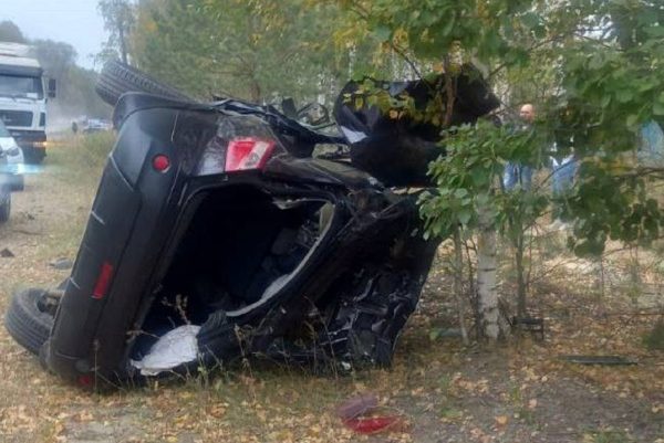 Опубликовано видео аварии с тремя погибшими под Выксой