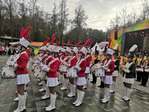 Фестиваль духовых оркестров проходит сегодня в парке Швейцария