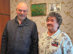 92-летняя нижегородка шьет одежду для бойцов спецназа «Ахмат» на&nbsp;СВО