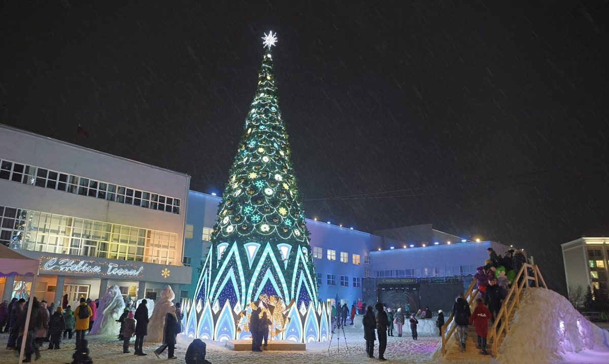 Новогодний ледяной городок вновь украсит центральную площадь Дзержинска