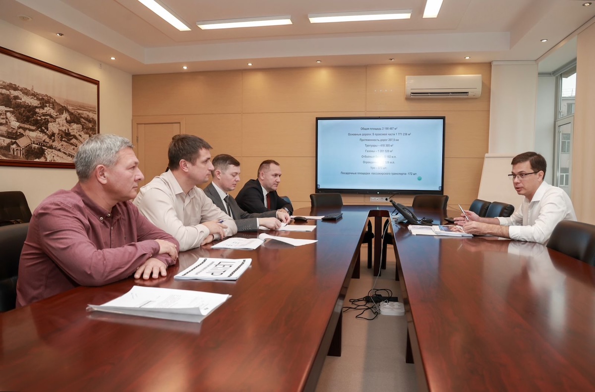 Юрий Шалабаев обсудил подготовку к зиме с главами районов Нижнего Новгорода