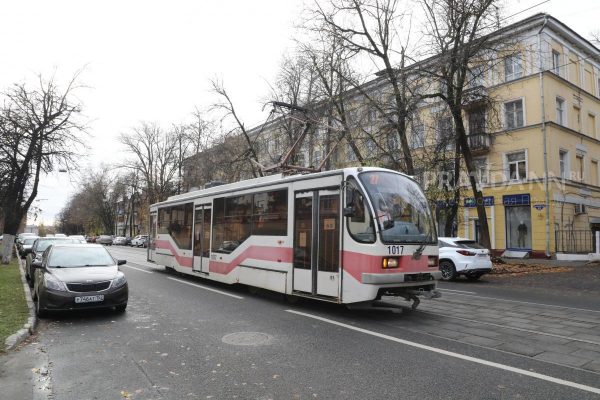 «Зачем начинать ремонт в зиму?»: нижегородцы боятся остаться без трамваев в Нижнем Новгороде