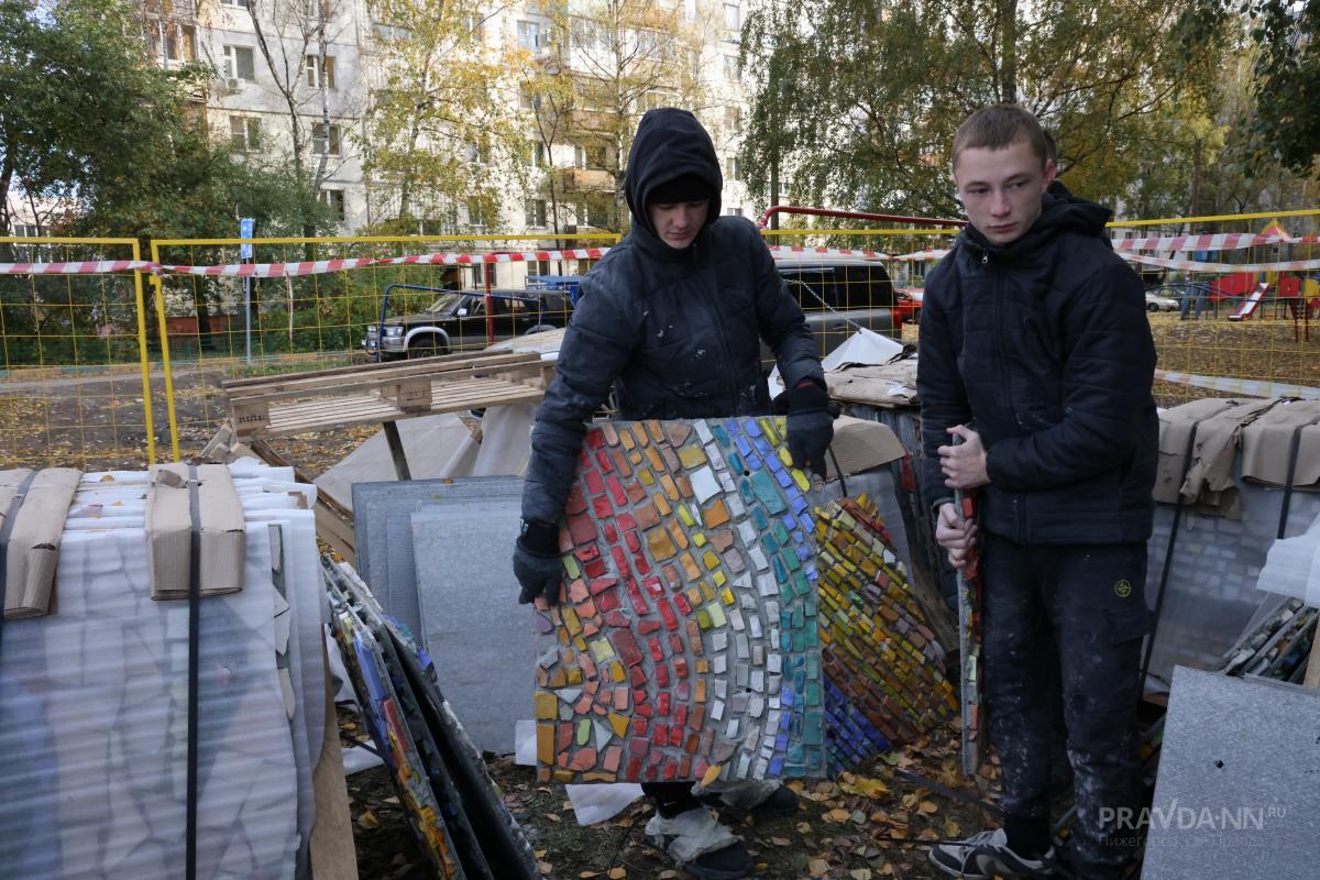 Восстановленную советскую мозаику «Быстрее, выше, сильнее» возвращают на место