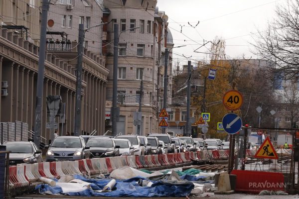 Нижний Новгород встал в восьмибалльных пробках