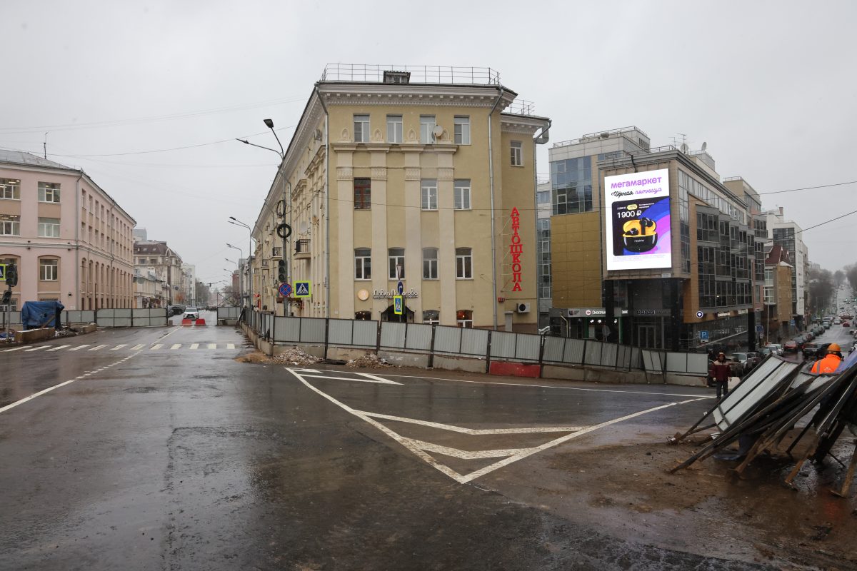 Александр Воложанин