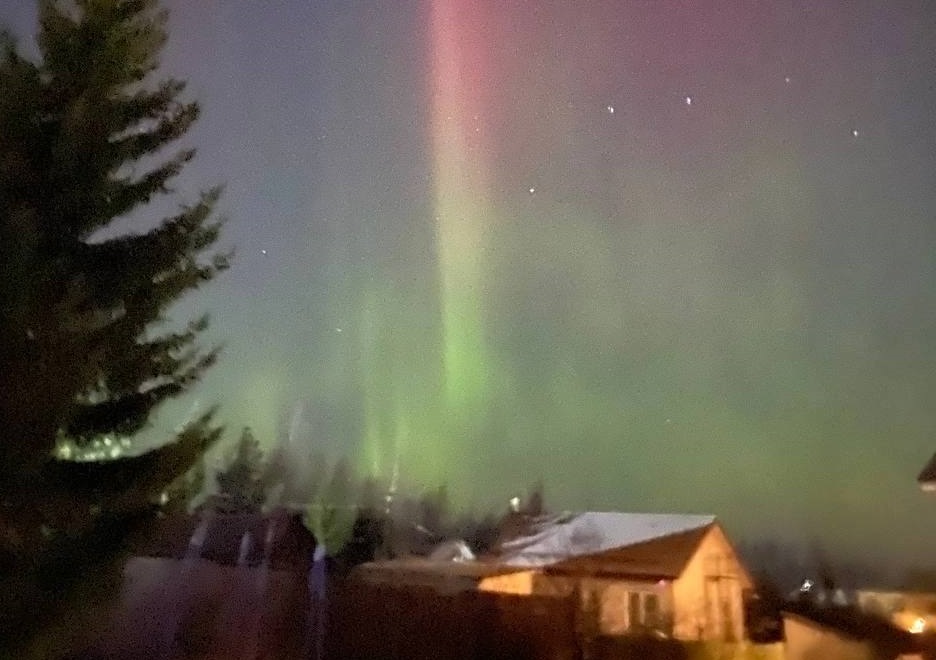 Нижегородцы делятся кадрами прошедшего северного сияния