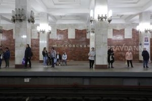 Нижегородца оштрафовали за то, что он спрыгнул на пути в метрополитене