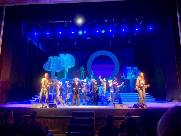 Дети участников СВО из Первомайска посетили Театр юного зрителя в Нижнем Новгороде&nbsp;