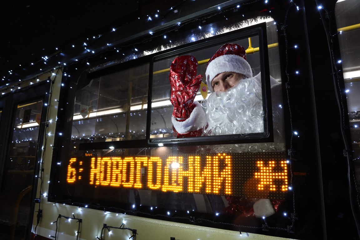 Александр Воложанин