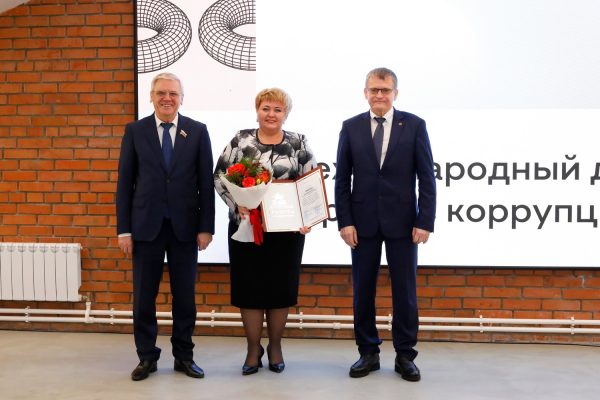 Пётр Банников: «Мы&nbsp;выстроили эффективную систему противодействия коррупции»