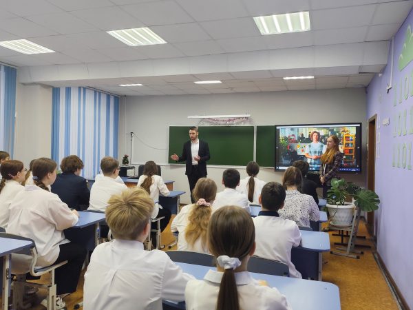 Нижегородским школьникам рассказали об использовании искусственного интеллекта