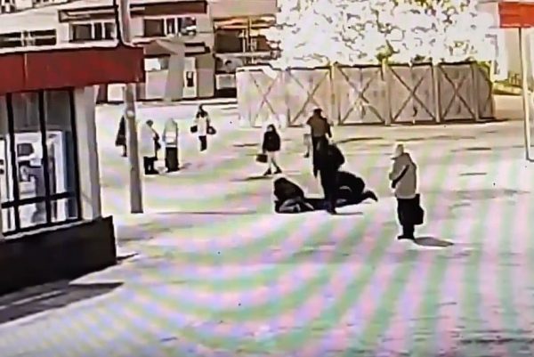 Полиция задержала двух собутыльников, обокравших саратовца на вокзале