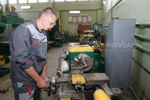 Почти 76 тысяч рублей составила средняя предлагаемая зарплата в Нижнем Новгороде