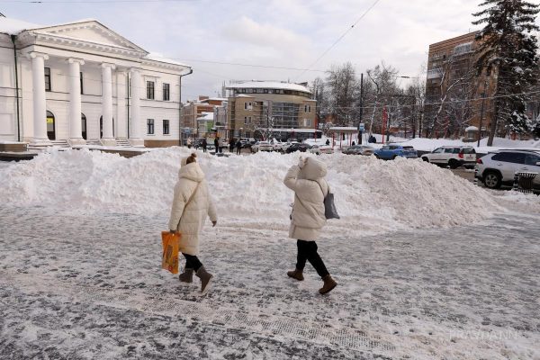 Режим повышенной готовности ввели из-за снега и гололедицы в Нижнем Новгороде