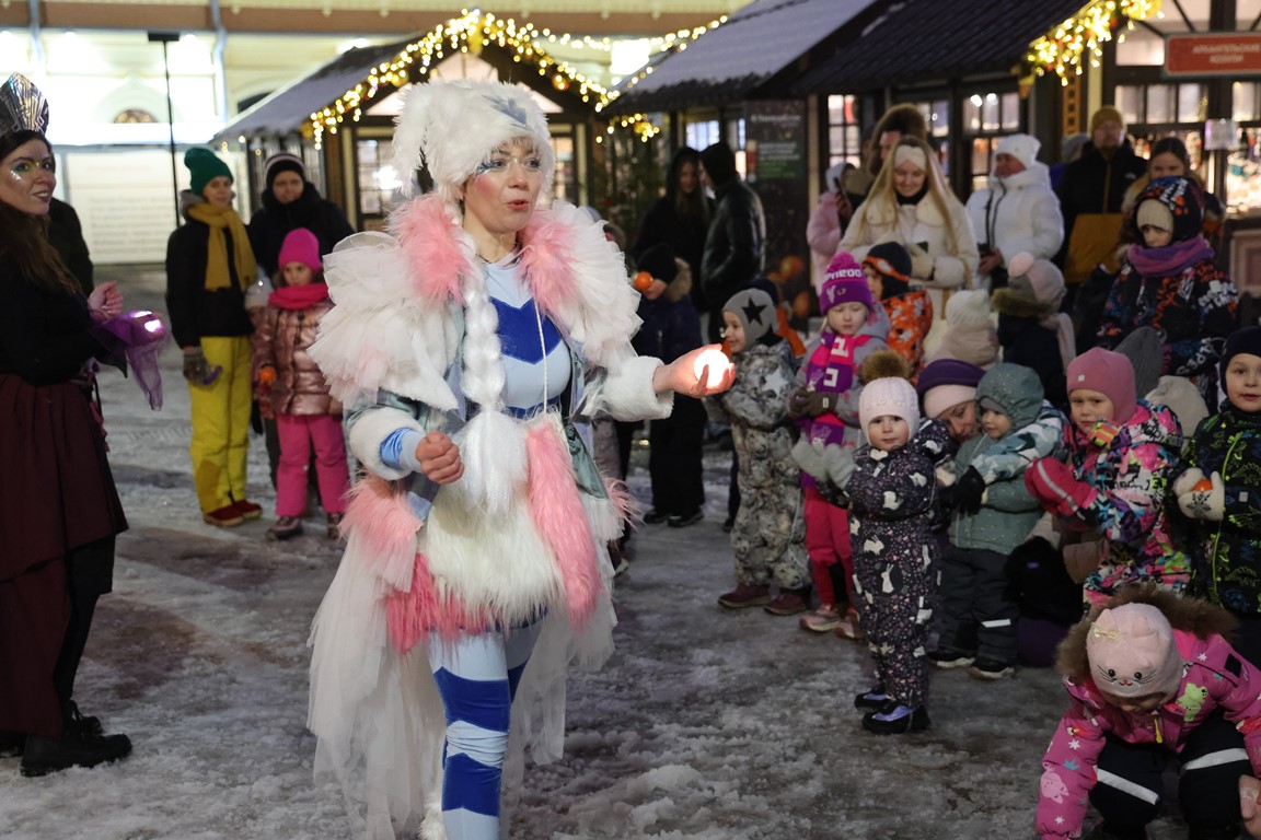 Александр Воложанин