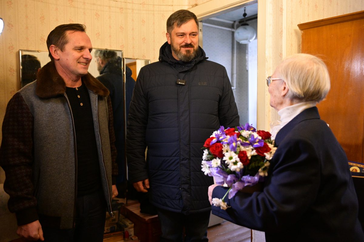 Михаил Клинков встретился с жителями блокадного Ленинграда