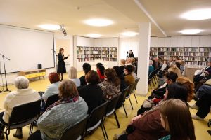 Поэтический вечер с участием артистов театра и кино состоялся в Дзержинске