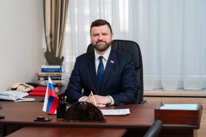 Юрий Станкевич прокомментировал законопроект об упрощении аттестации школьников