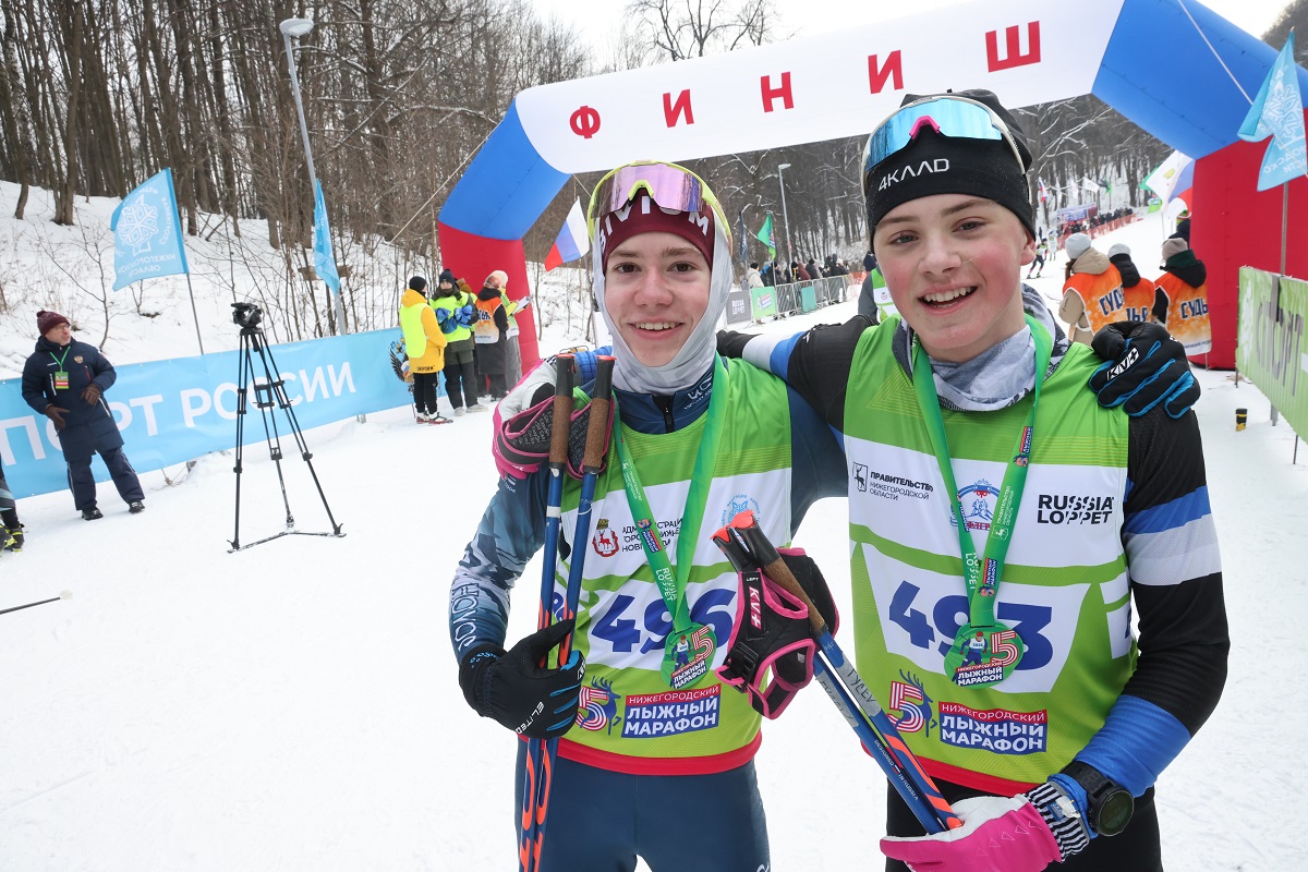 Александр Воложанин