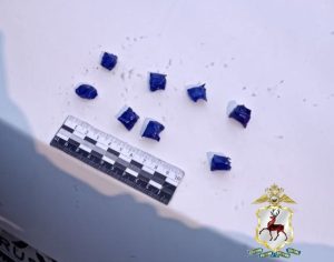 Безработная нижегородка вместе со своим сыном-подростком сбывала наркотики