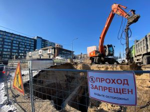 Около кафе на Мещере, где провалился нижегородец, стартовал ремонт