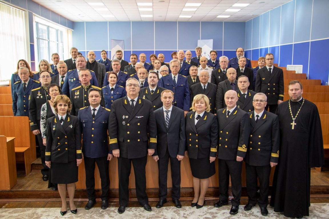 ведущий специалист отдела по молодежной политике и внеучебной деятельности Валерия Белоглазова