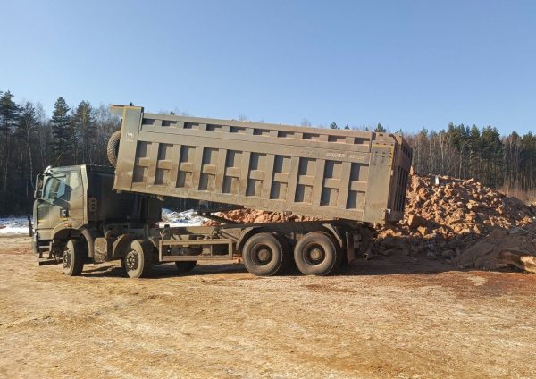 Специалисты Минэкологии региона&nbsp;пресекли незаконный сброс строительных отходов