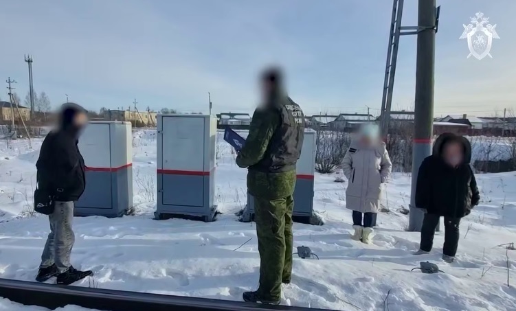 Подростки пытались поджечь два релейных шкафа по заданию украинских спецслужб