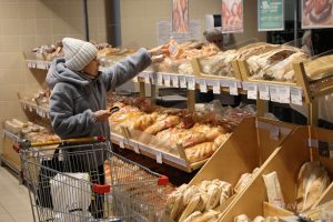 28,6 кг опасных конфет и булочек изъяли из магазинов в Нижегородской области