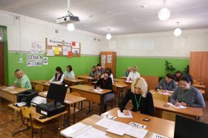 В Дзержинске родители школьников сдали ЕГЭ