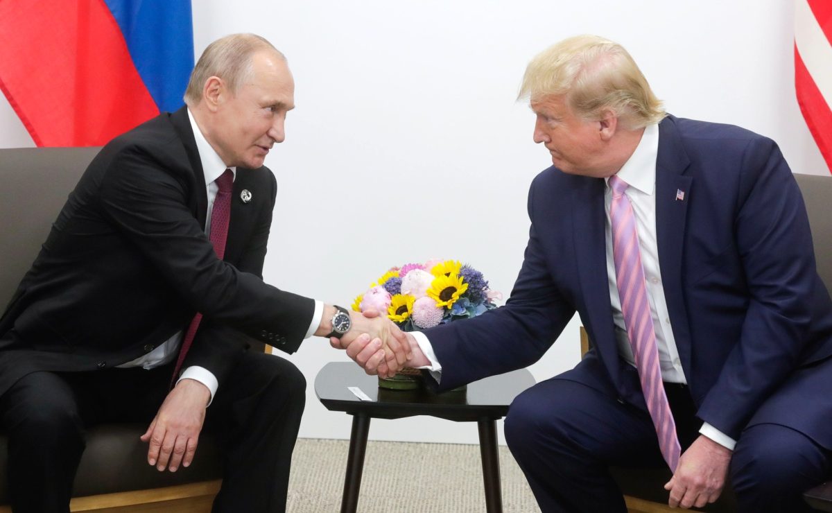 Владимир Путин и Дональд Трамп провели 2,5‑часовой телефонный звонок