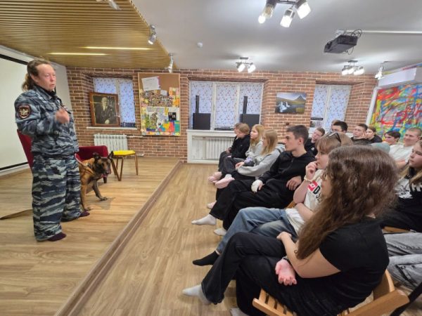 Сотрудники транспортной полиции провели мероприятие «Чистое поколение –&nbsp;2025»