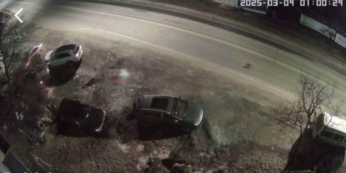 Пьяный водитель протаранил 4 припаркованных автомобиля в Городце
