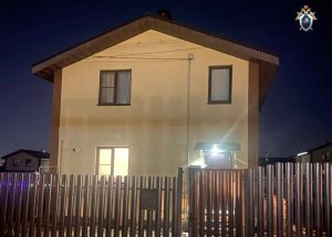 Четырёхлетняя девочка выпала из окна второго этажа в Богородском районе