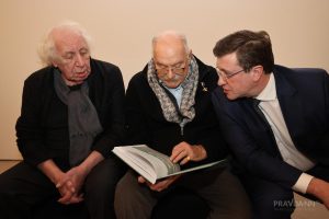 Персональная выставка Юрия Купера открылась в Пакгаузах