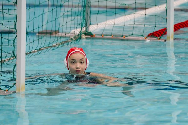 Ватерполистки «Буревестника» в чемпионате России выиграли два домашних матча