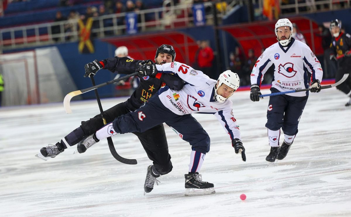 Счёт в серии хоккейного противостояния «СКА-Нефтяника» и «Старта» стал равным