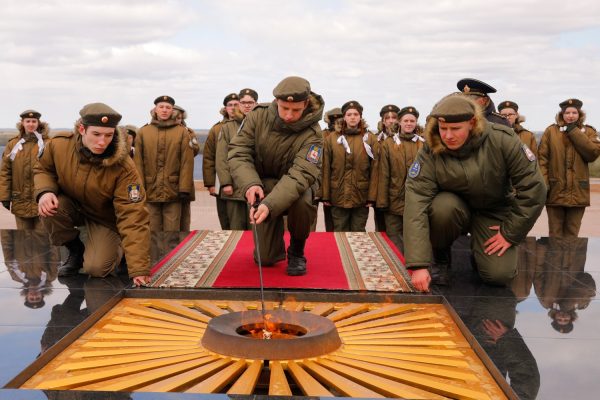 Постамент «Вечный огонь» в Нижегородском кремле открыли после капитального ремонта