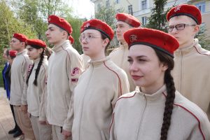 Александр Воложанин